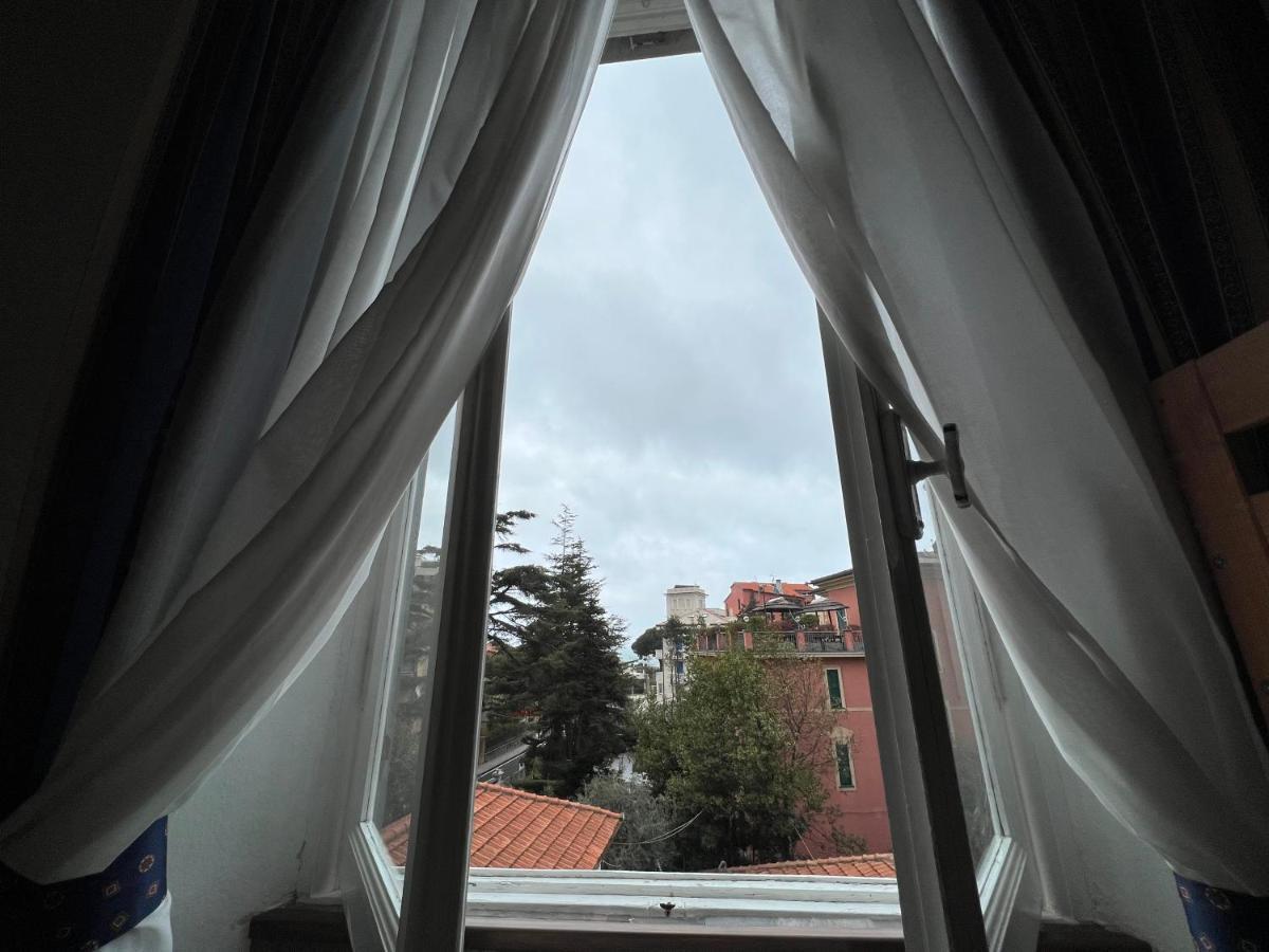 Eden Hotel Deiva Marina