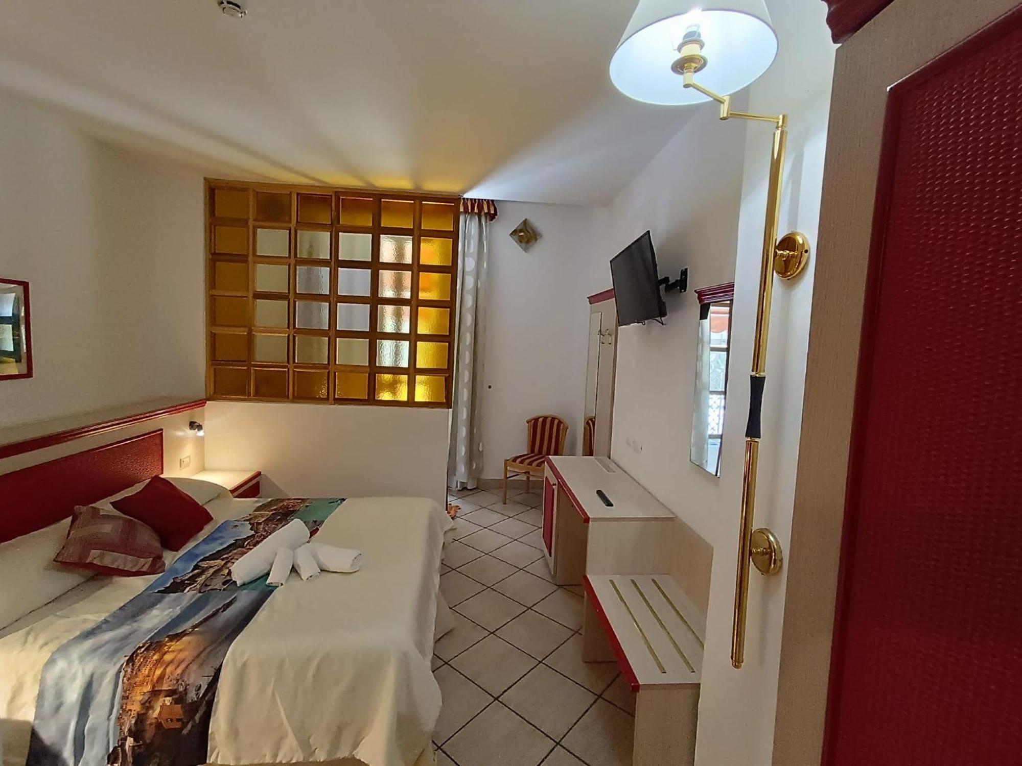 Hotel Eden 2*