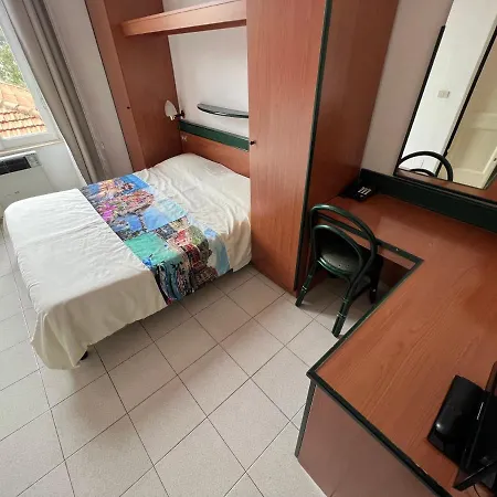 Eden Hotel Deiva Marina Extérieur photo